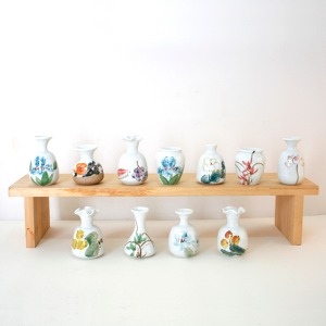 2150070 Mini Ceramic Vase-Random Shipping