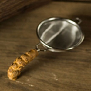 Bamboo handle stainless steel strainer - small 6.2 cm × 12 cm